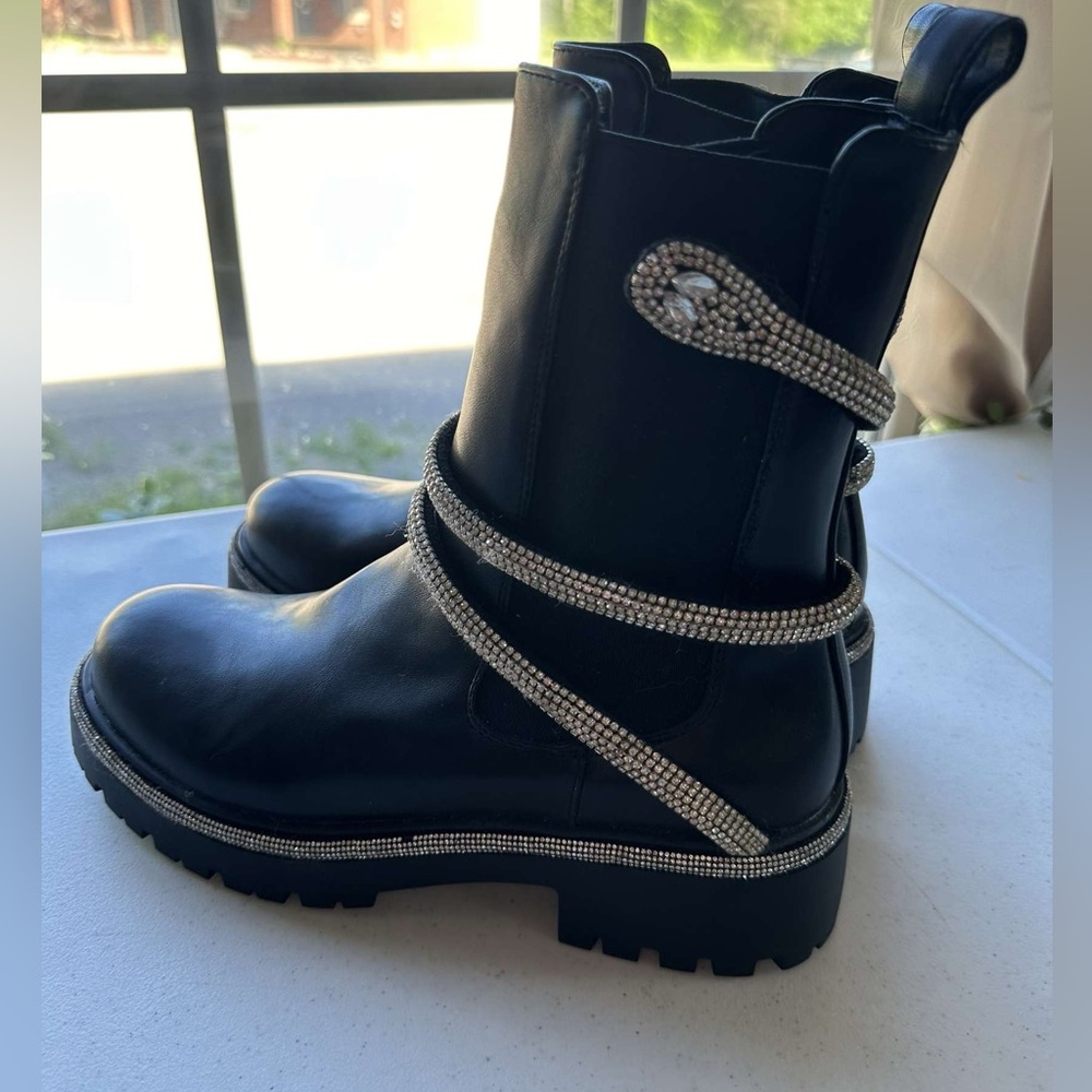 azalea wang boots
